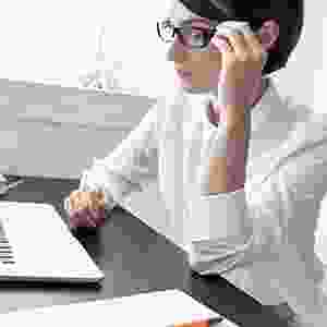 vertical-timeline-with-image-2-3